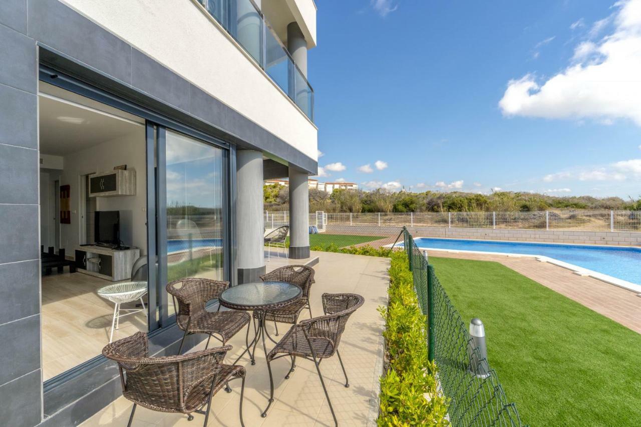 Apartmán Luxury Pinada Beach La Mata  Exteriér fotografie